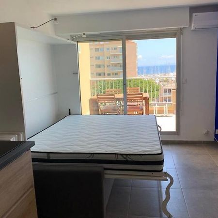 L'Effet Mer, Duplex Sur Le Port Avec Ses 2 Terrasses Vue Mer Hyères Extérieur photo