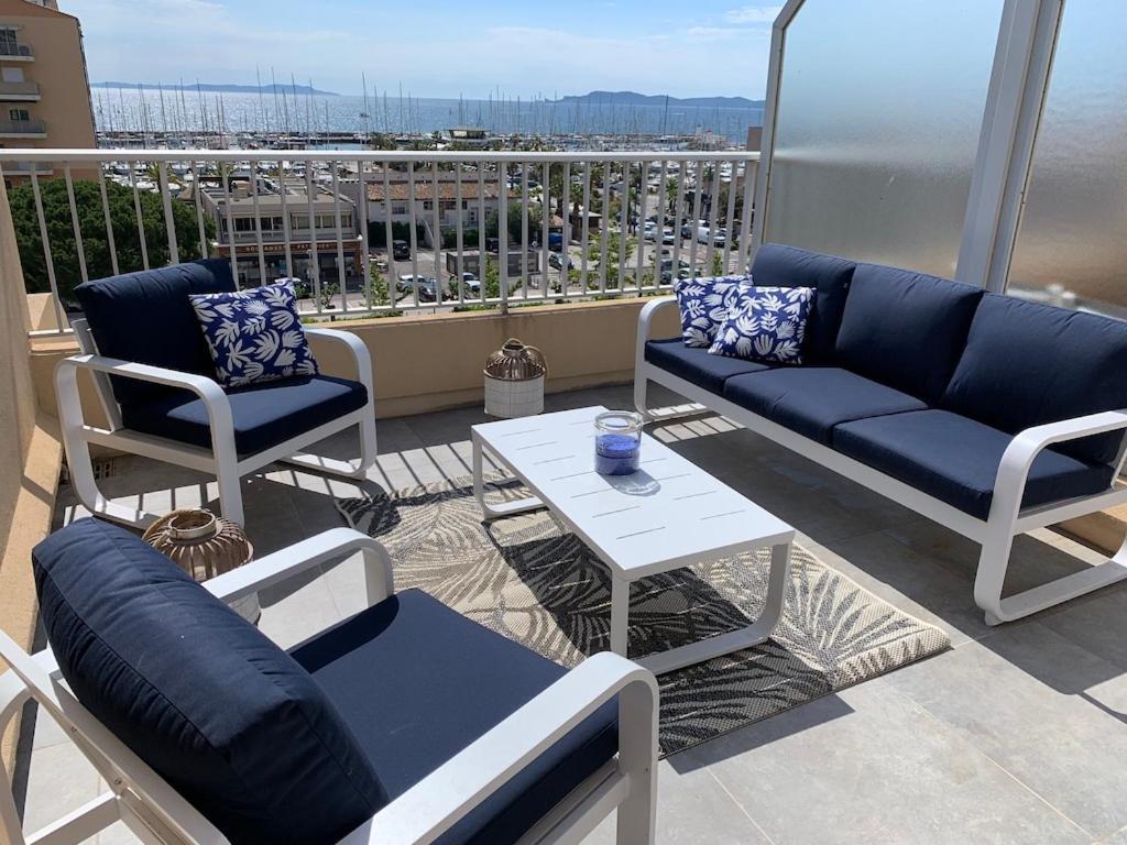 L'Effet Mer, Duplex Sur Le Port Avec Ses 2 Terrasses Vue Mer Hyères Extérieur photo